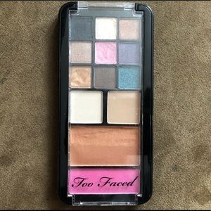 Limited Edition Too Faced Jingle All The Way Eyeshadow Blush Bronzer Palette EUC
